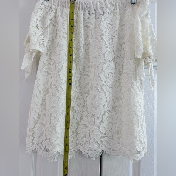 Lulu’s “Ethereal View” Ivory Lace Off-the-Shoulder Top - Picture 5 of 6